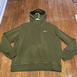 NIKE Men’s Olive Green Sweatshirt